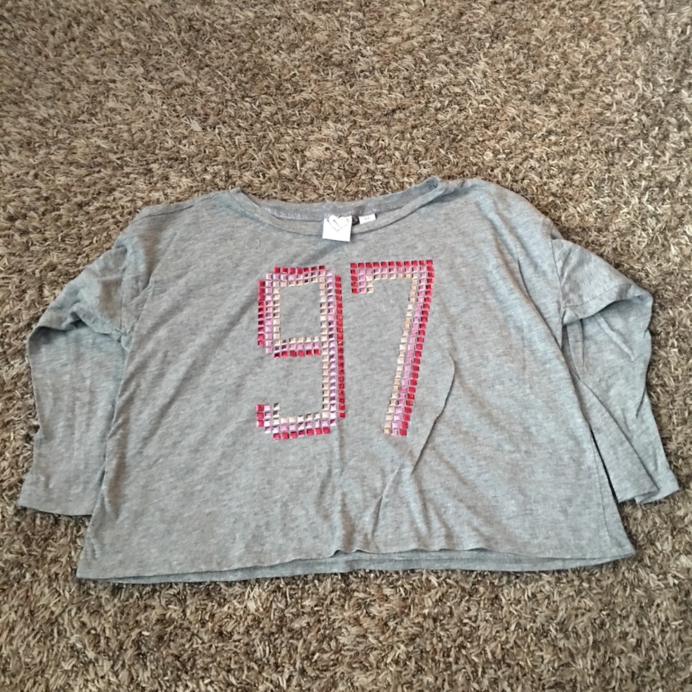 3/$12💜Heather Gray Long Sleeve